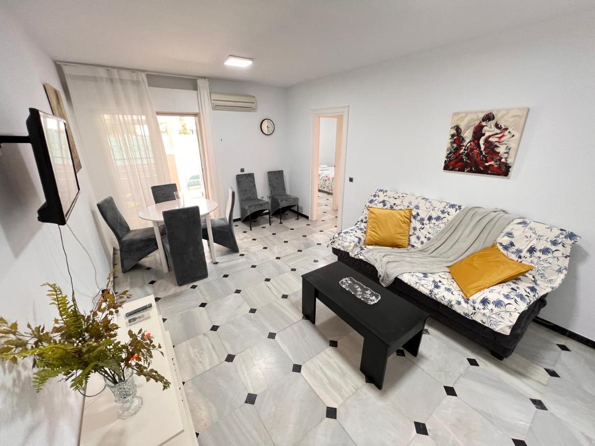 Apartmán Pedregalejo Playa, Piscina Y Parking Màlaga Exteriér fotografie