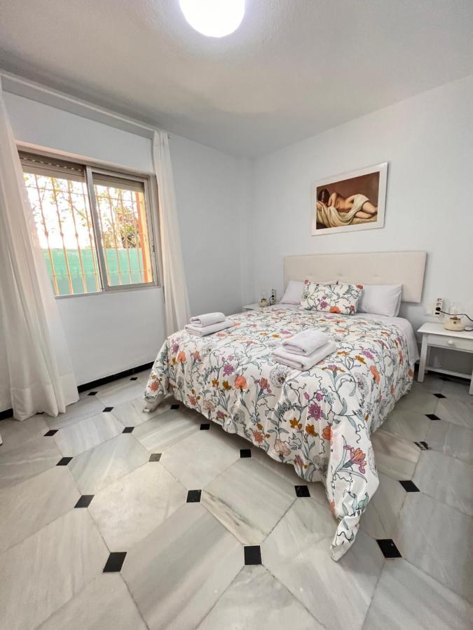 Apartmán Pedregalejo Playa, Piscina Y Parking Màlaga Exteriér fotografie